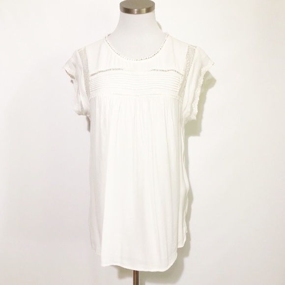 Anthropologie Tops - Anthropologie Meadow Rue Rayon Lace Cream Top